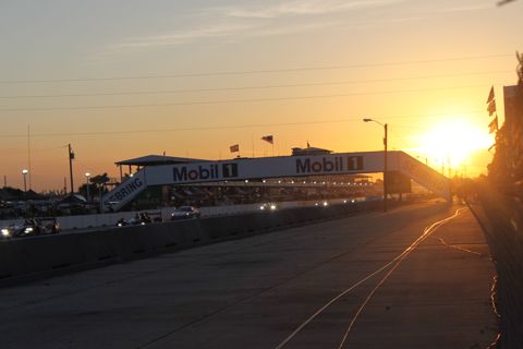 120317_wec_sebring_race_sunset